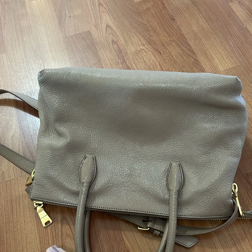 Beautiful Miu Miu used in good conditions - Picture 8 of 12